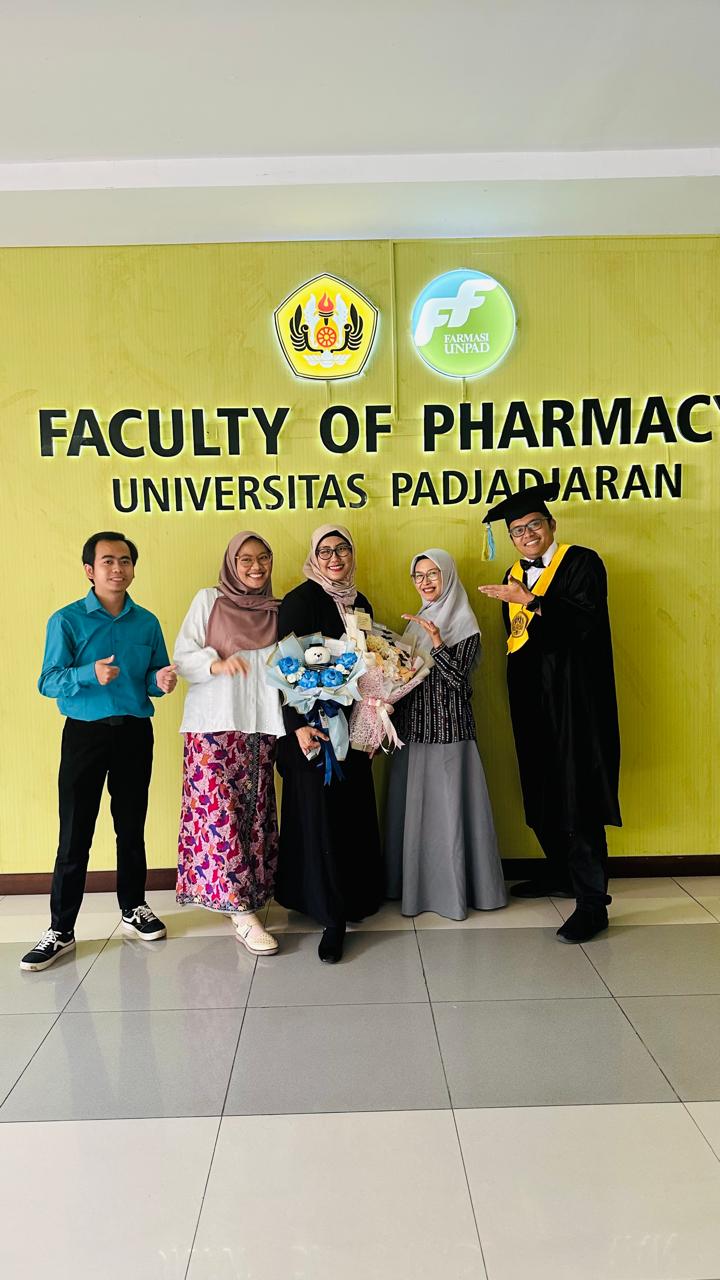 Selamat untuk Dr. Cszahreyloren Vitamia, IPK 4 Publikasi 2 di Q1