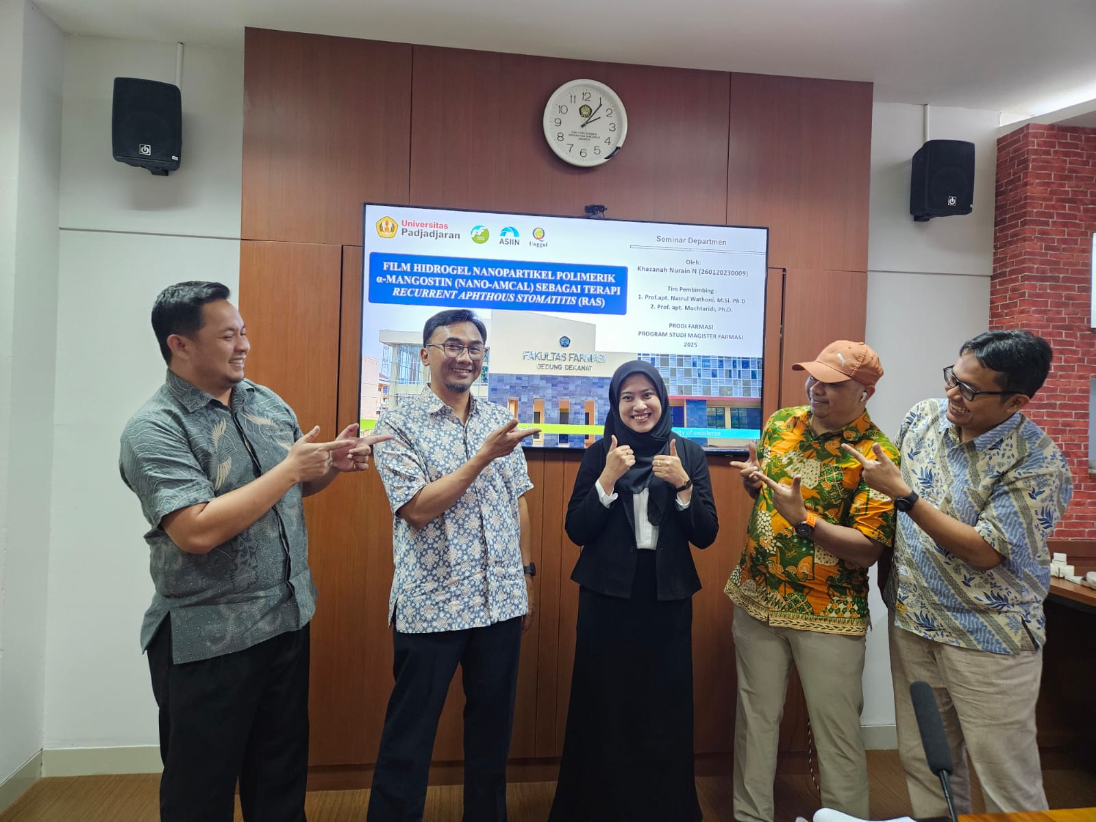 Selamat Khazanah Nurain Nurdin, M.Farm, Lulus S2 dengan publikasi di Top 5%