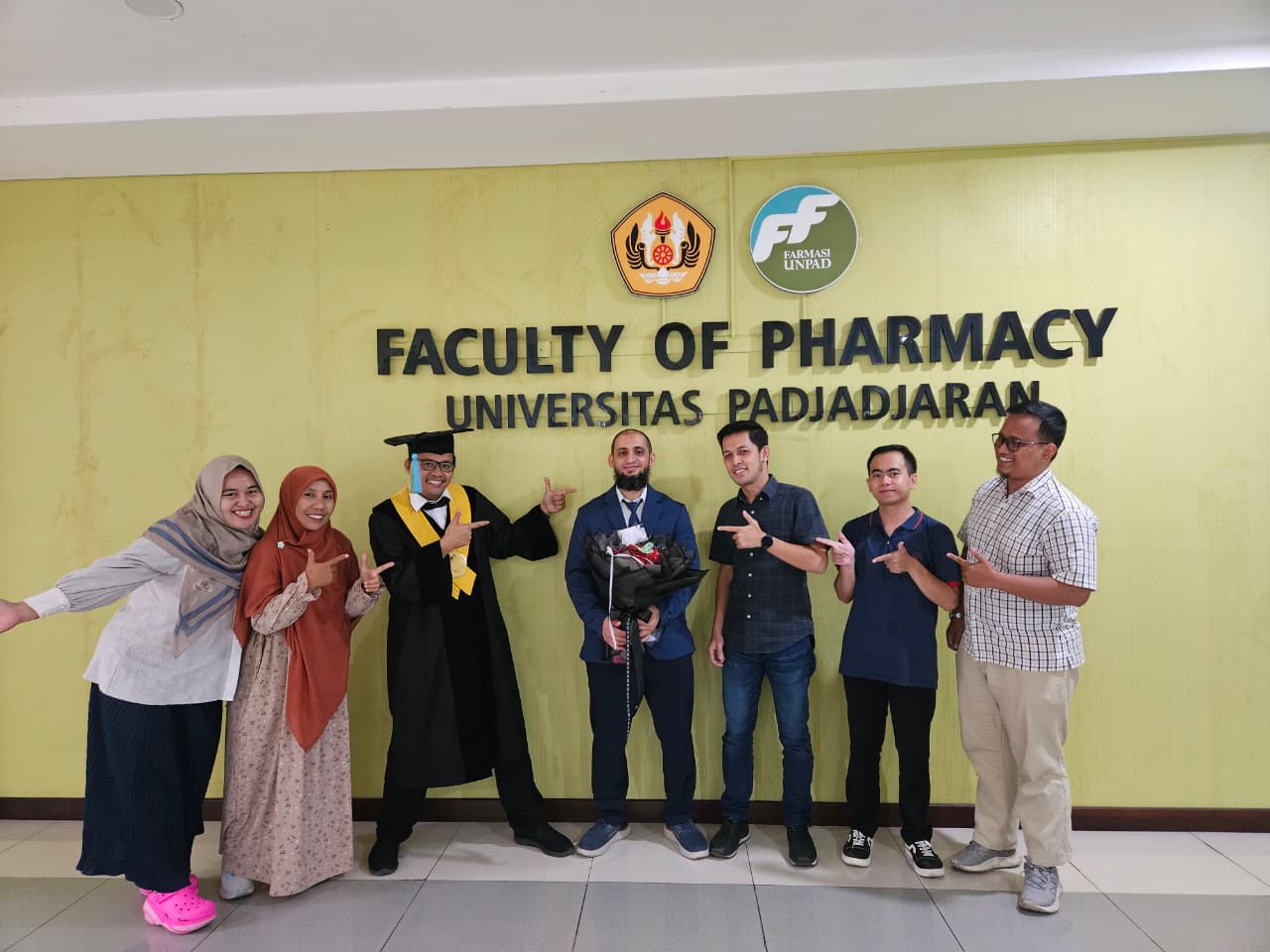 Dr. Aldeeb from Libya graduated cum laude with three publications in Q1 journal
