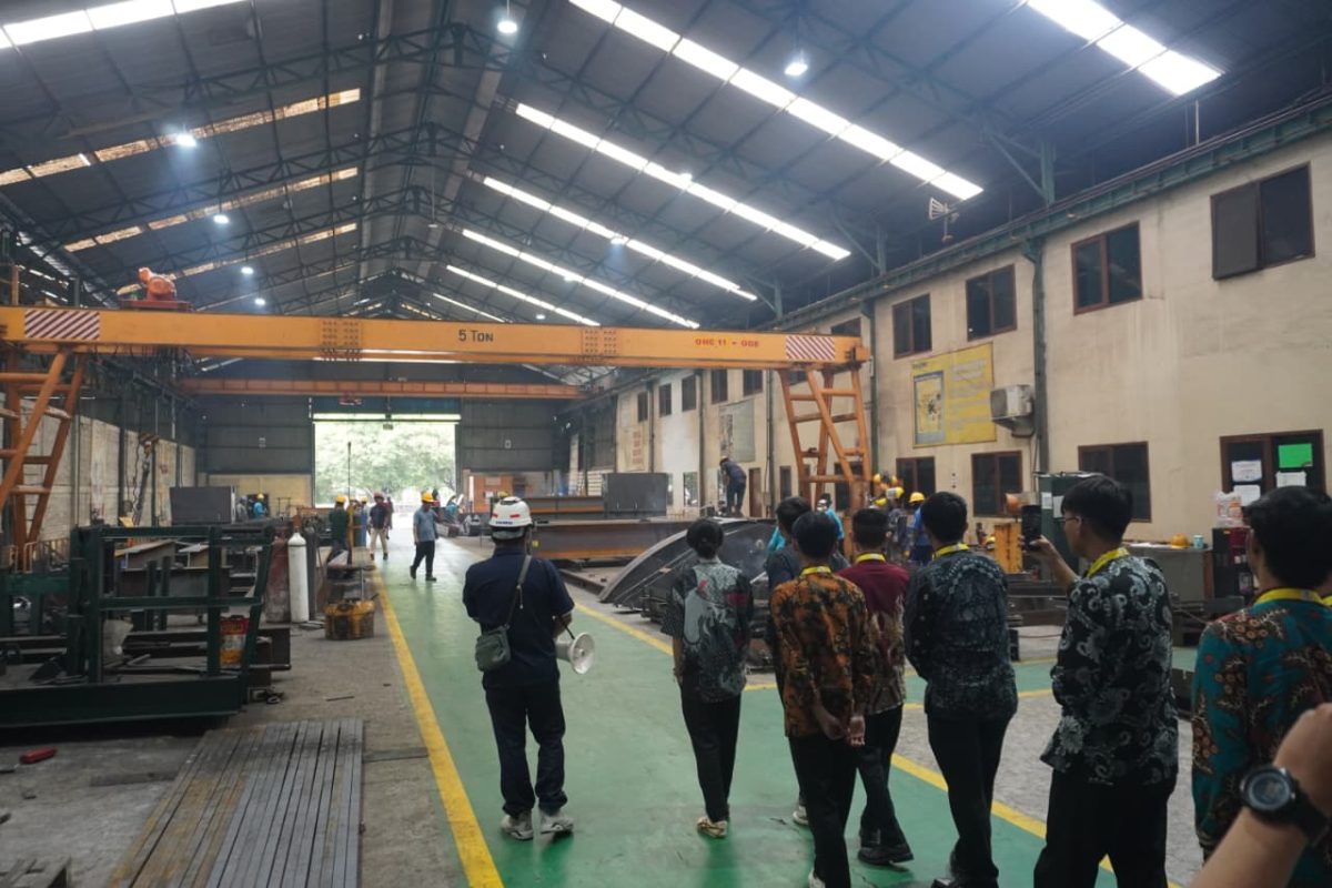 Mahasiswa Jurusan Teknik Industri Masoem University (Foto: masoemuniversity.ac.id)