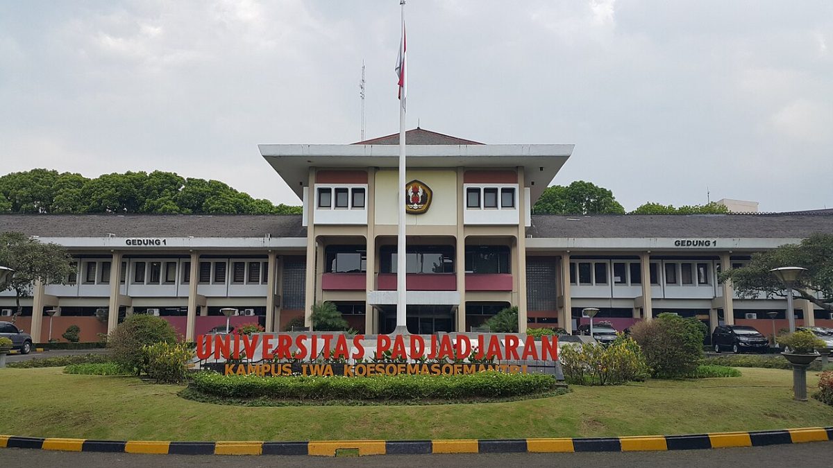 Universitas Padjadjaran Kampus Dipatiukur (Sumber: Unpad)