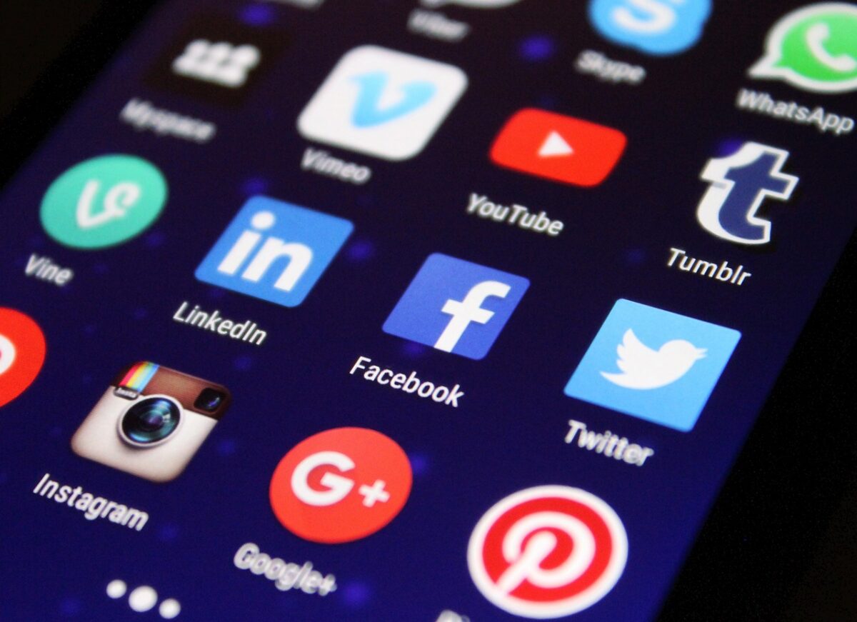 Sosial Media (Sumber: Pixabay)